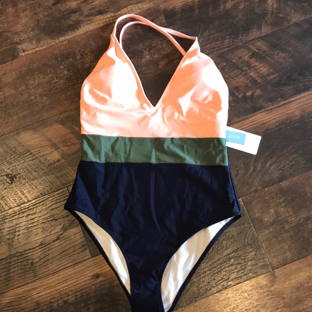 Cupshe Swimsuit *NEW*